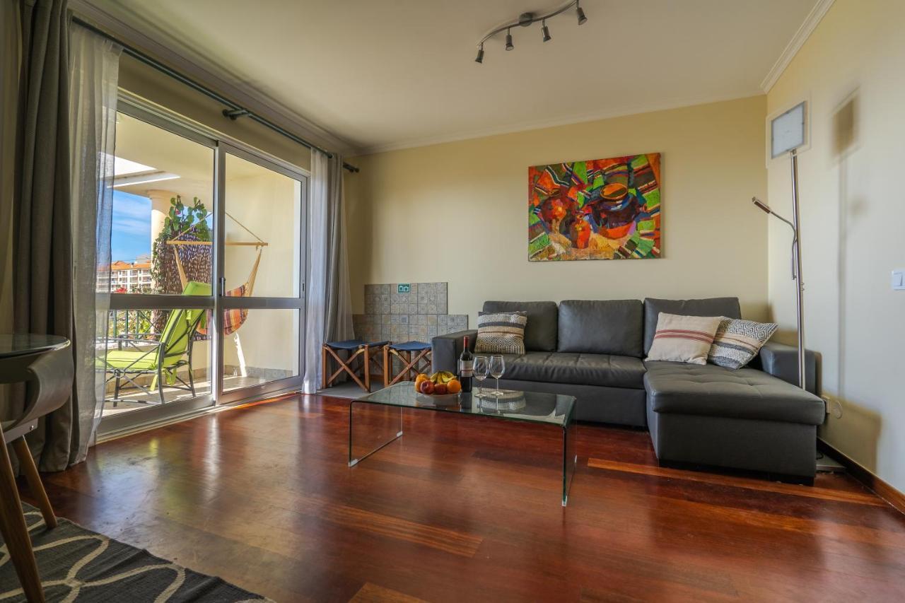 Ocean Breeze Apartment Canico  Exterior photo